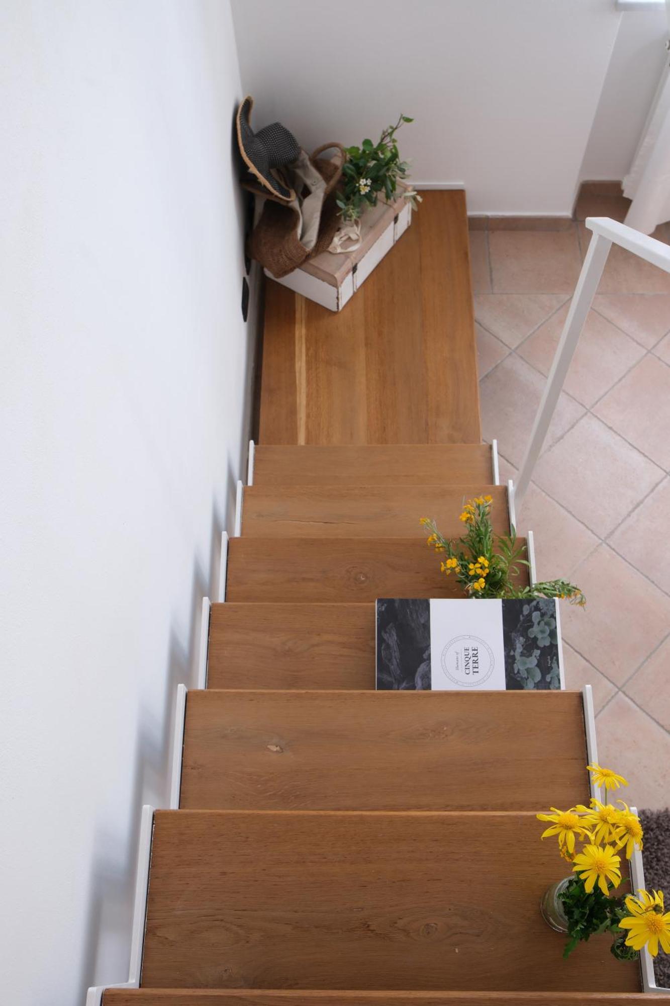 My Place Your Place Corniglia Exterior foto